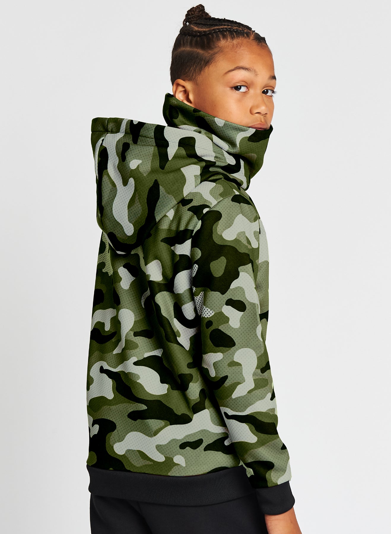 Women's nike camo sweatshirt clearance