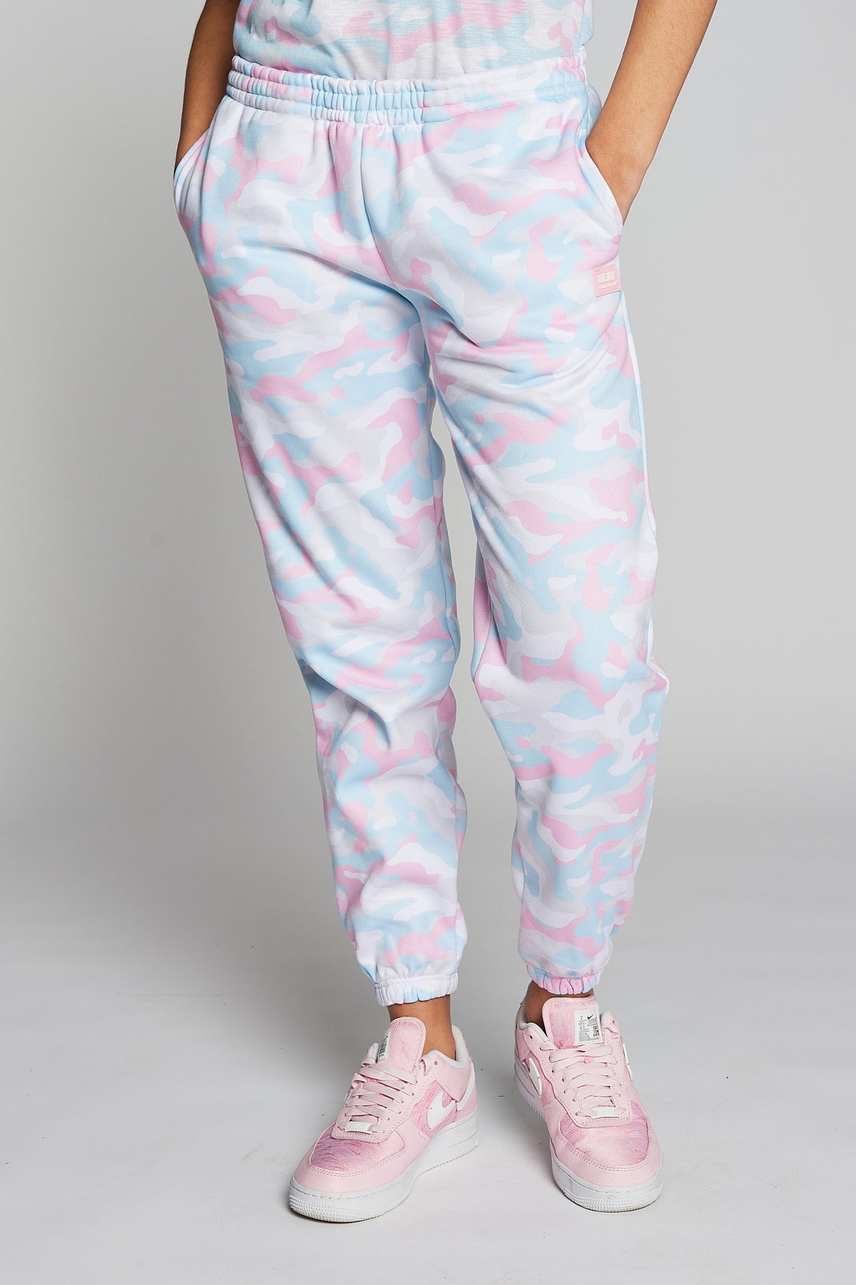 Pink and blue camo sales sweatpants